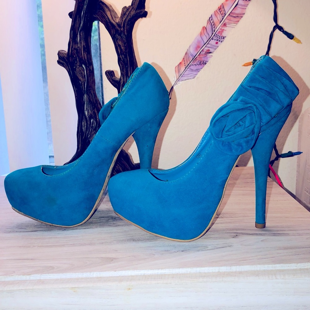 Db Dk fashion stilettos. Size 5.5 blue